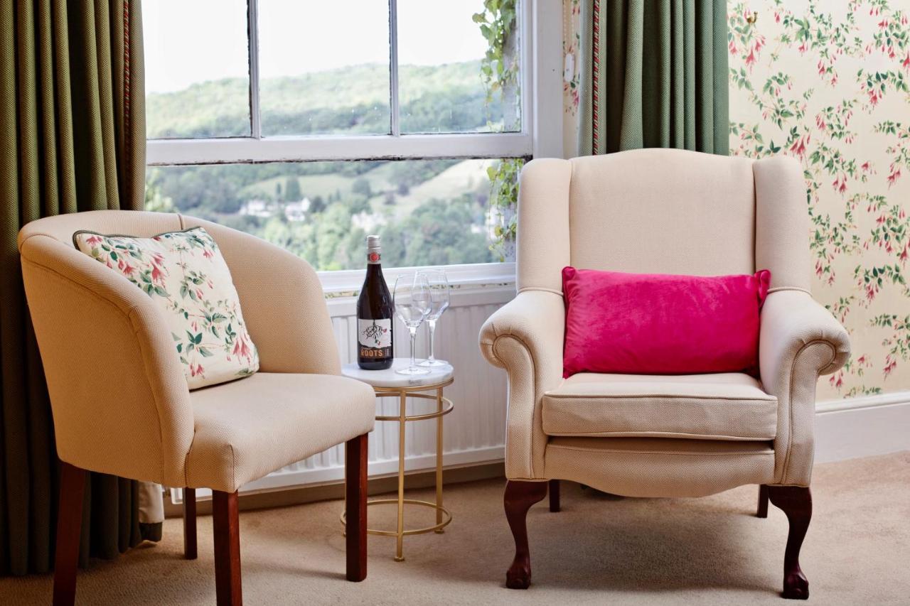 Burleigh Court Hotel Страуд Екстер'єр фото