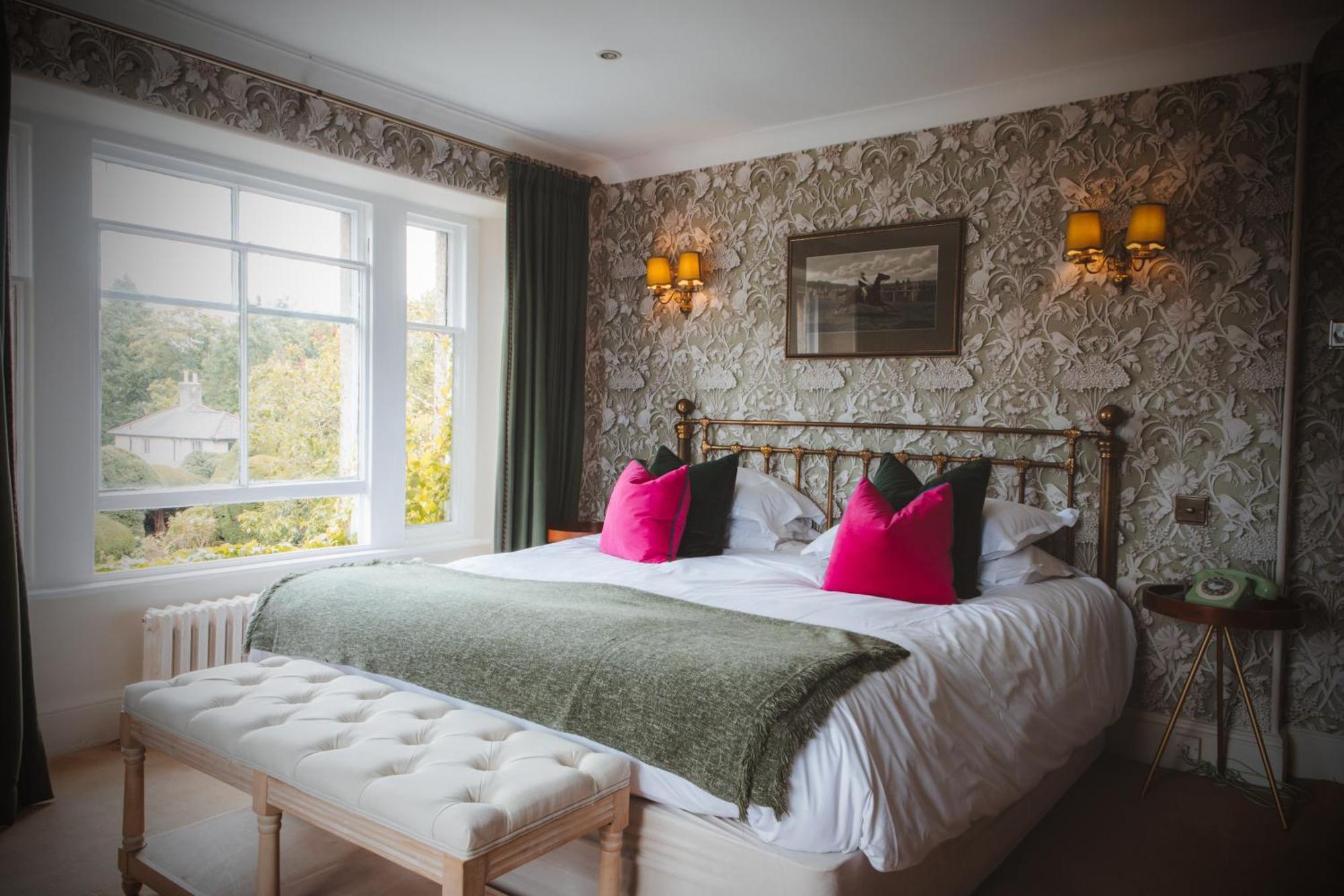 Burleigh Court Hotel Страуд Екстер'єр фото